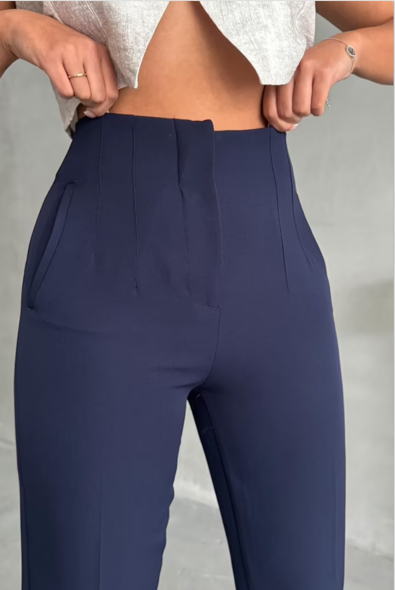 The Executive Cut Pants - Navy